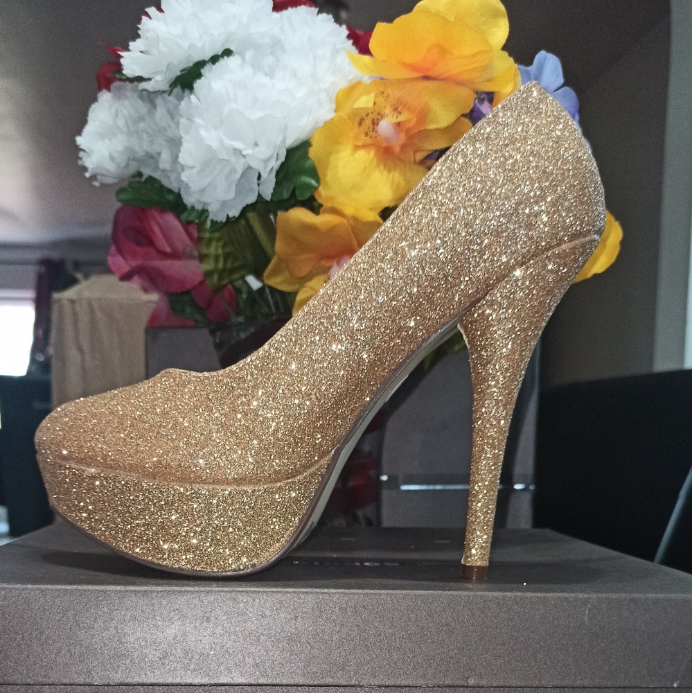 Bonnibel Monique- 2N Glitter Champagne Platform Pumps